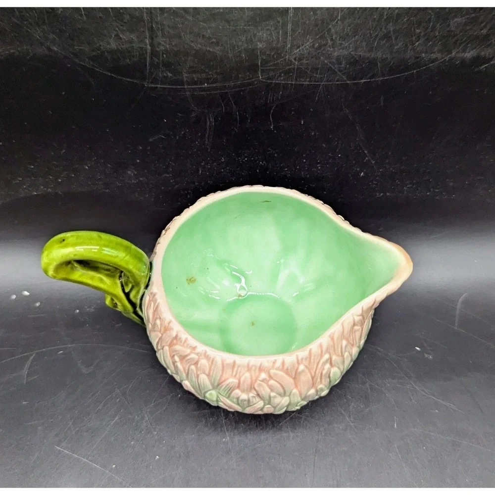 Vintage Majolica Water Lilly Floral Sauce Boat Creamer W Handle 3